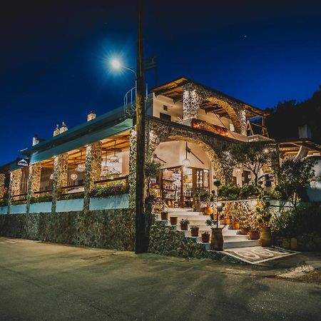 Limeri Traditional Guest House Monolithos  Ngoại thất bức ảnh